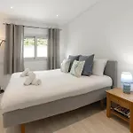 Oceanview Dreamer's Delight Apartment Nazare